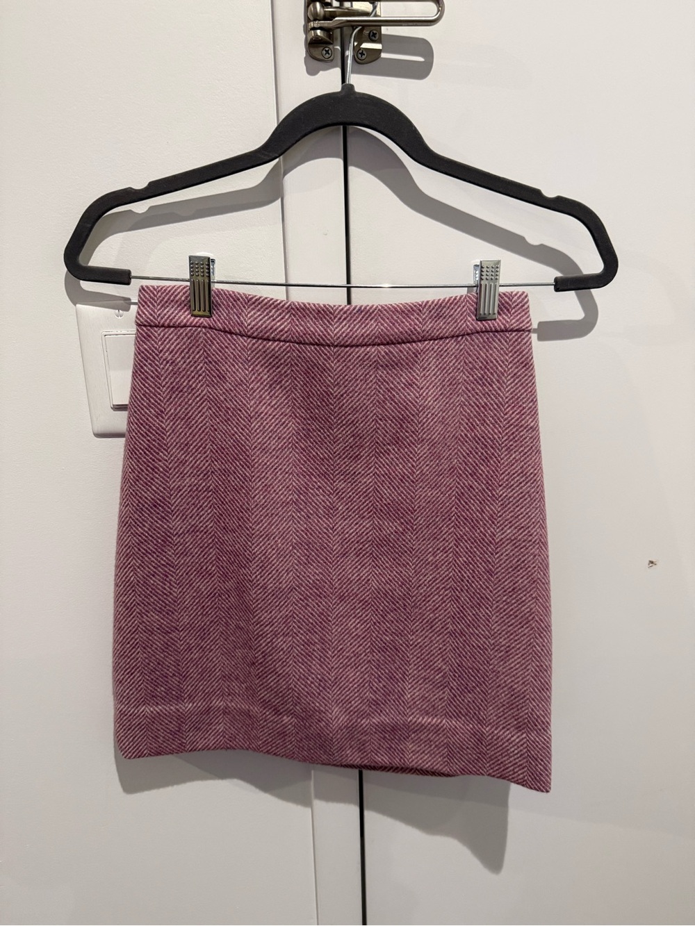 J Crew Women’s Pink Herringbone Tweed Mini Skirt